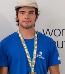 Luis Schneider